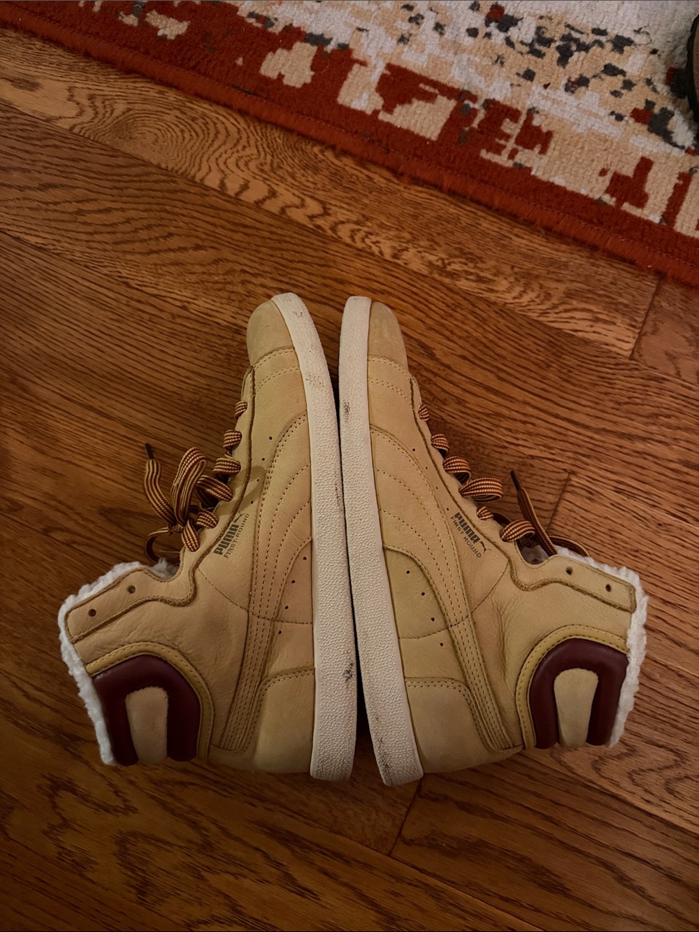 Puma Woman’s 10.5 Tan Sherpa-Lined High-Top Boots